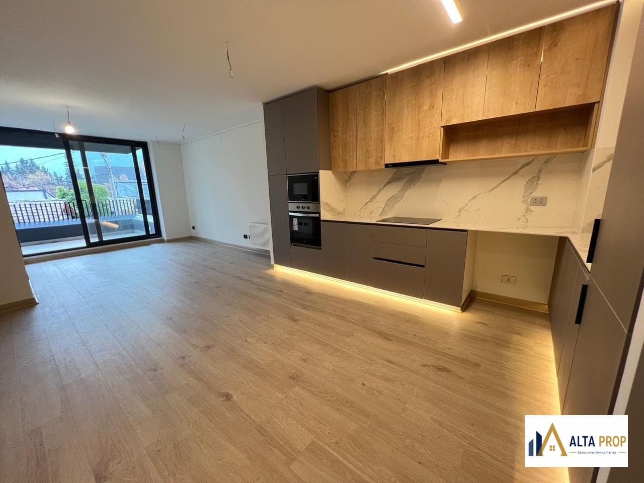 Depto Nuevo 2D 2B 91m² — Spectral, Vitacura