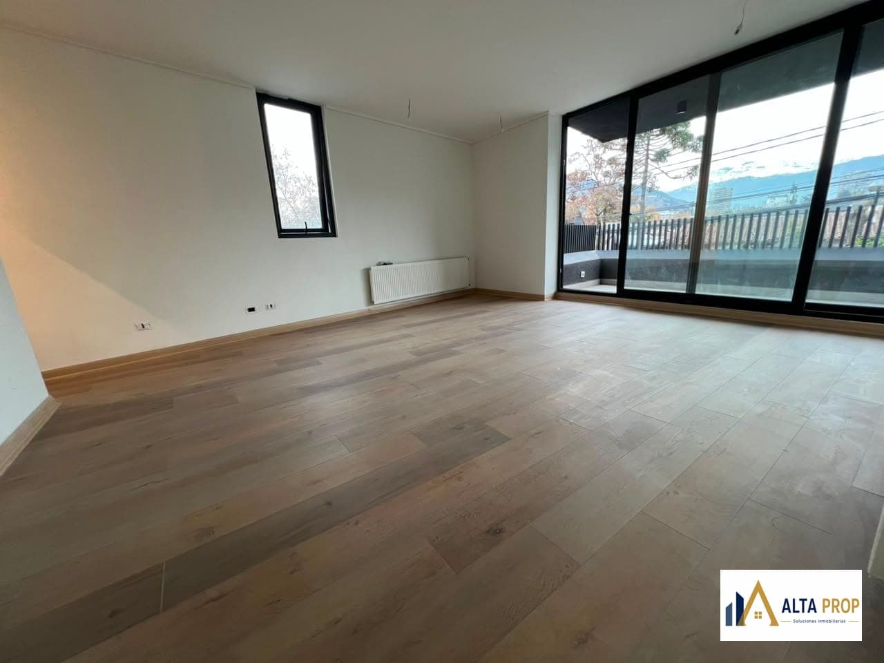Venta Dpto Nuevo 4D 4B + Estar 153m² — Vitacura